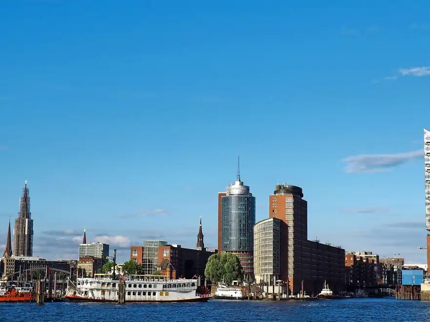 Elbphilharmonie am Hamburger Hafen, Deutschland