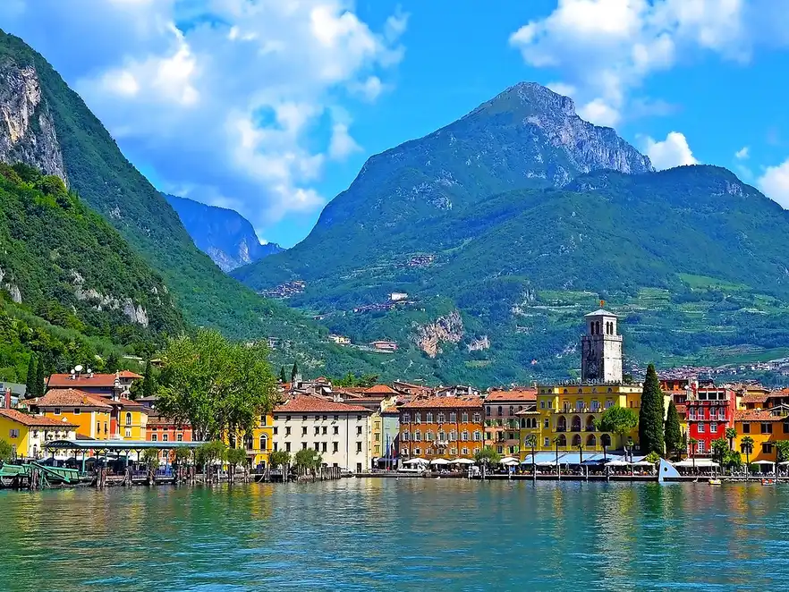 Riva del Garda in der Provinz Trentino am Gardasee, Italien