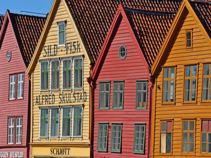 Huserfront Bryggen in Bergen, Norwegen.